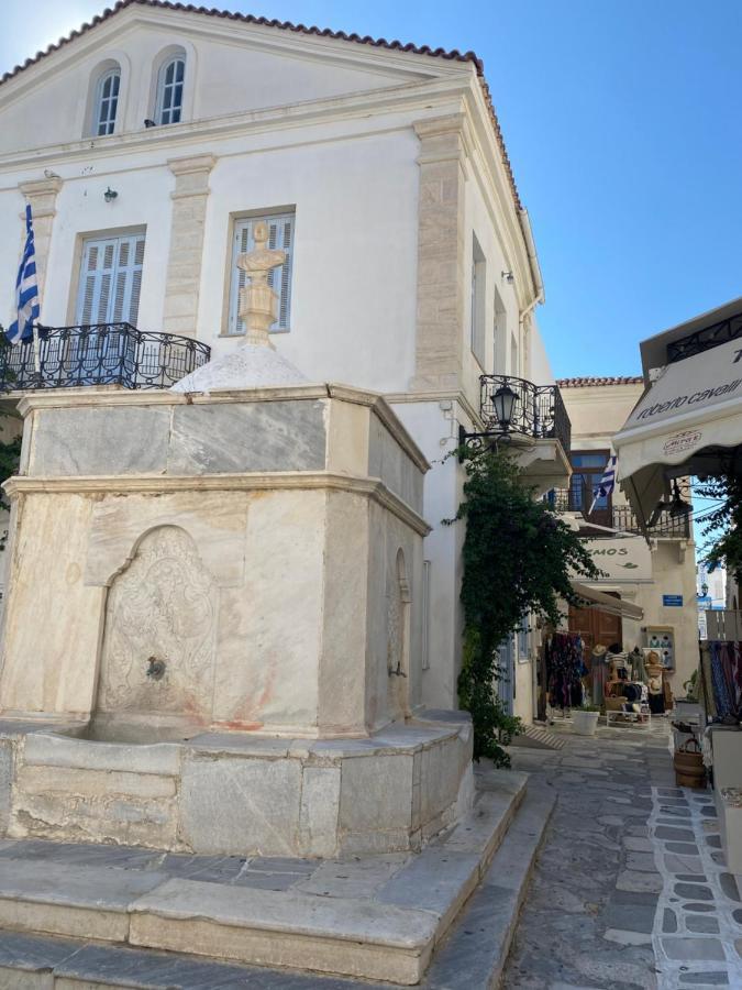 Iakovos' Luxury House Villa Tinos ภายนอก รูปภาพ